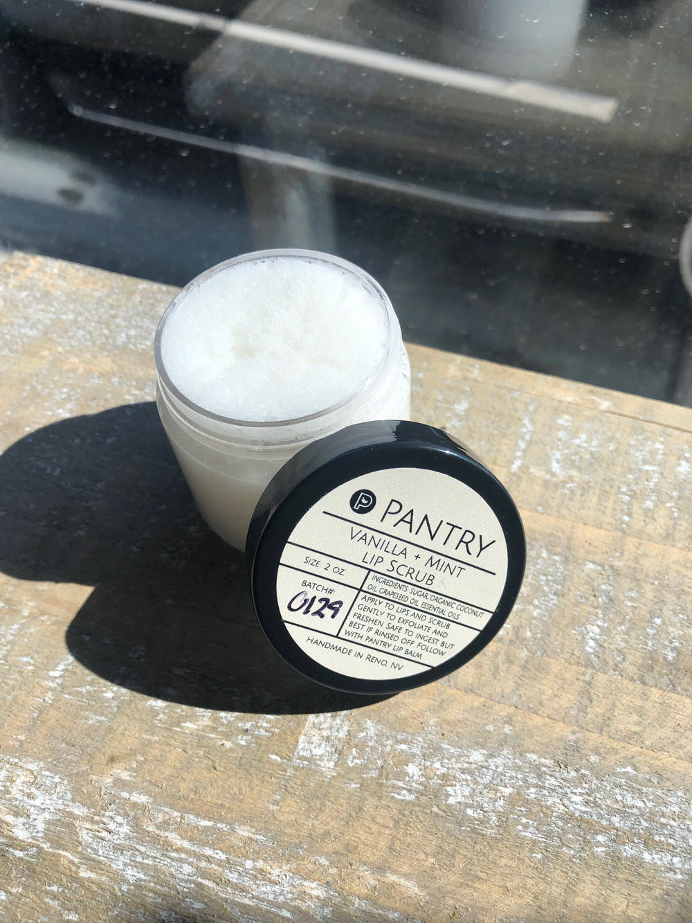 Vanilla + Mint Exfoliating Lip Scrub - Free Living Co