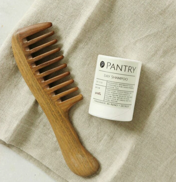 Dry Shampoo - non-aerosol, natural, low-waste shampoo alternative